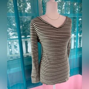 Sonoma Women’s Size M Green and White Soft Knit Stretchy Long Sleeve Top